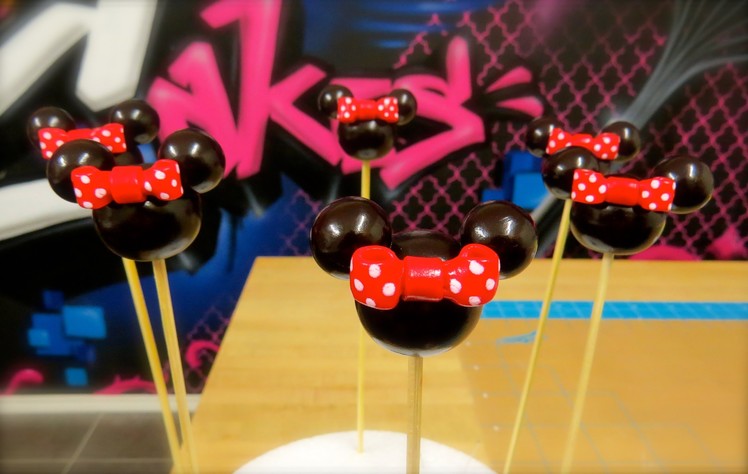 How To Make Mickey and Minnie Mouse Balloon Cake Toppers