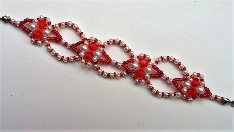 Valentine's Day Beaded bracelet. Jewelry making Beginners project