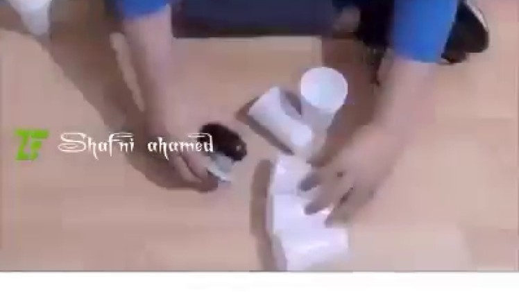 How to make a snowman using plastic cups. by mr.shaf????????(8)