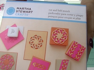 Martha Stewart Crafts Tools Series | #9 Cut And Fold Punch : Dahlia