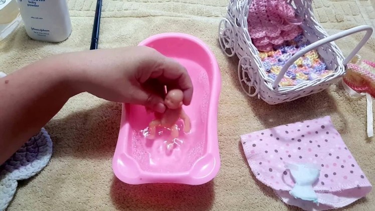 Mini Baby Silicone Bath!