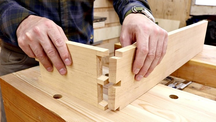 Hand Cutting Dovetails Using Cheap Tools