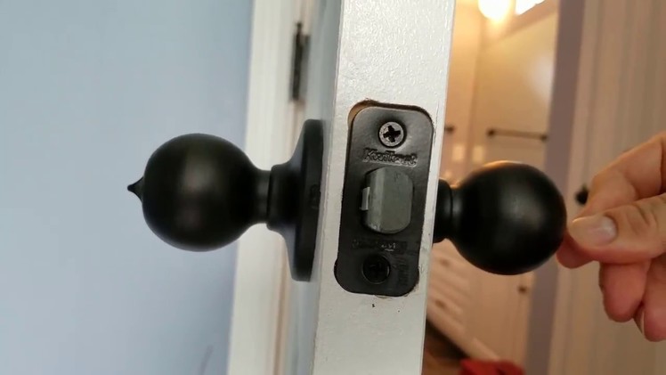 How to Pick Locks of Indoor Bedroom Bathroom with Paper Clips