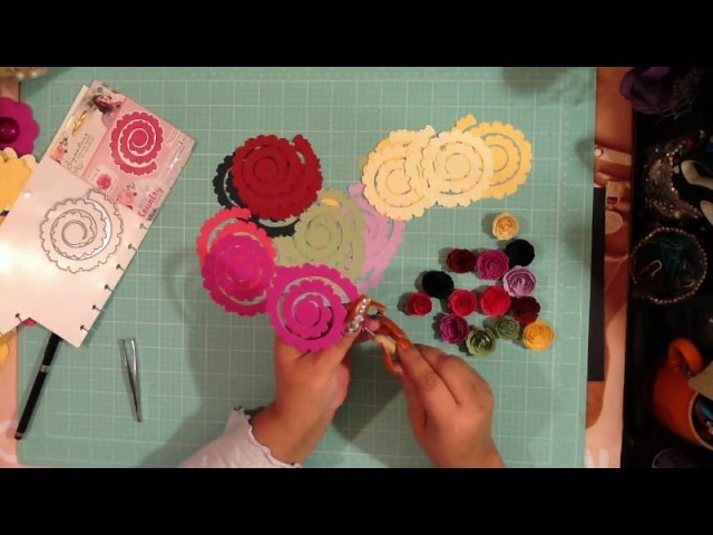 Demo and Review of Sara Davies Roll Up Flower Die