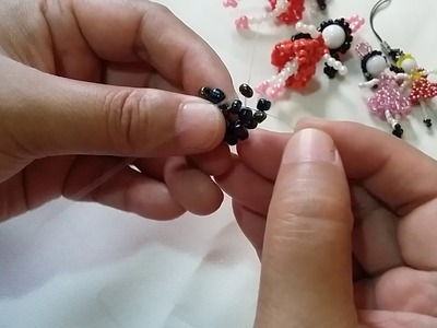 How to Bead a Doll Keychain.Cell Charm Part 1