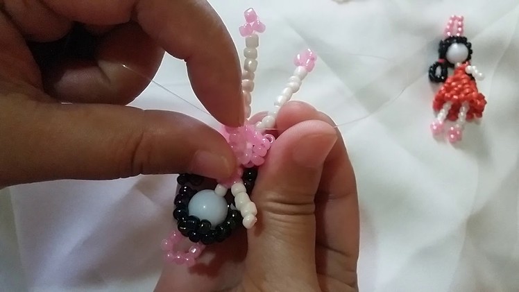 How to Bead a Doll Keychain.Cell Charm Part 4