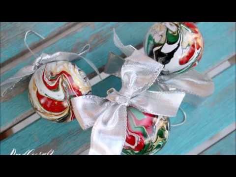 DIY How to Marble Christmas Ornaments #CreativeChristmas