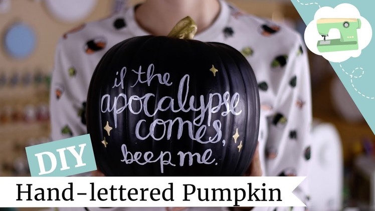 DIY Buffy the Vampire Slayer Pumpkin | Hand-lettered Halloween Decor | @laurenfairwx