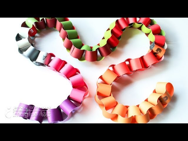 Kids Crafts -Create a Paper Chain of Excitement for the Holidays!