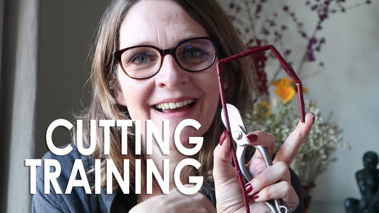 Floral Cutting Training with Ikebana Scissors | floristry tools