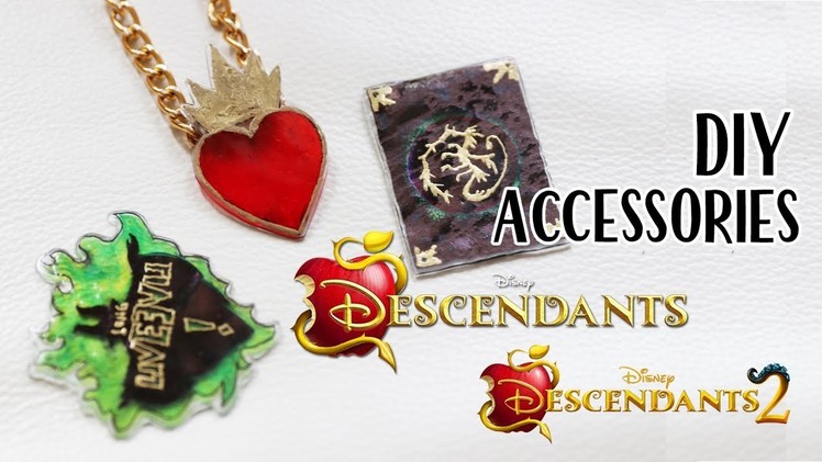 DESCENDANTS 2 DIY ACCESSORIES - Evie's Necklace, Mal's Spellbook and more