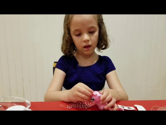 Sparkle Pets craft time