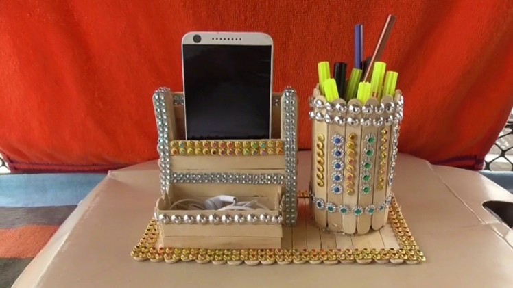 DIY - HOW TO MAKE MOBILE PHONE AND PEN HOLDER  FROM POPSICLE STICK\\MOBILE PHONE AND PEN  HOLDER