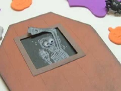 Ku-Ku CARD Halloween Coffin (Urna)
