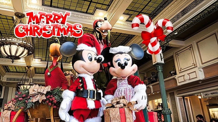 Disney Magic Kingdom Christmas decorations started 11.2.17