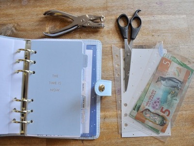 HOW TO MAKE A PLASTIC POCKET.CASH ENVELOPE FOR YOUR PLANNER IN UNDER A MINUTE