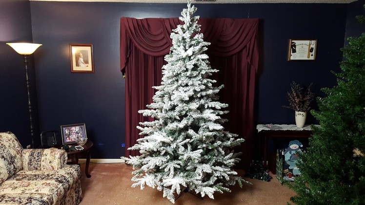 Vickerman Utica 7.5' Snow Flocked Christmas Tree review