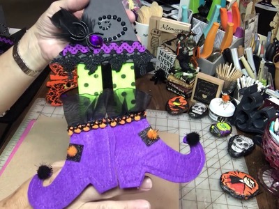 Craft Fair Witch treat boxes with a twist