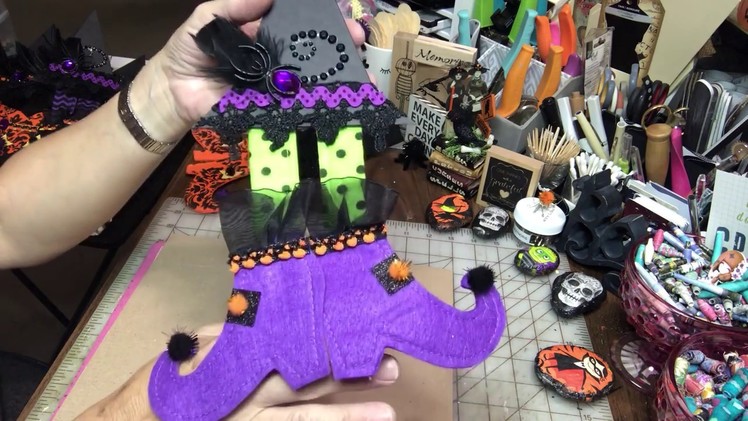 Craft Fair Witch treat boxes with a twist
