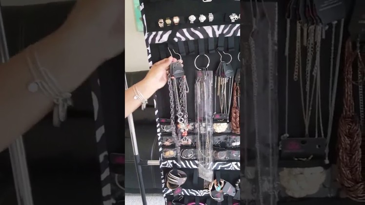 Paparazzi Accessories with the Ultimate Jewelry Scroll