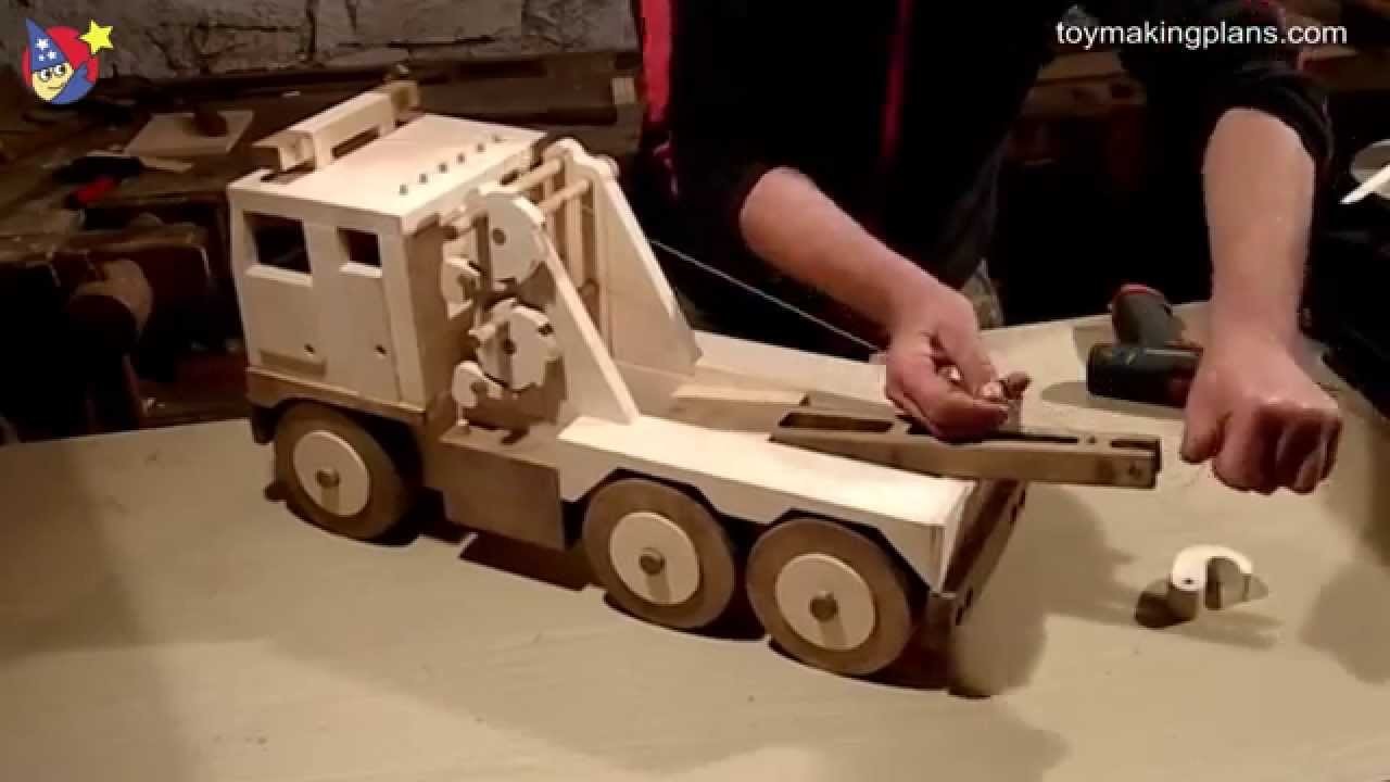 Wood Toy Plans Big Rig Wrecker Truck My Crafts And Diy Projects Wood Toy Plans Big Rig Wrecker Truck