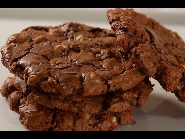 Chocolate Fudge Cookies Recipe Demonstration - Joyofbaking.com