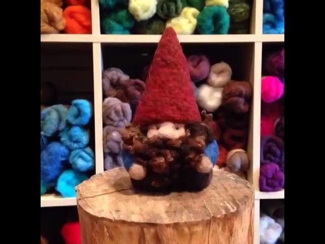 Felted gnome stop motion