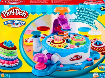 Play Doh Cake Makin' Station Bakery Playset Decorate Cakes Cupcakes Playdough Hasbro Toys