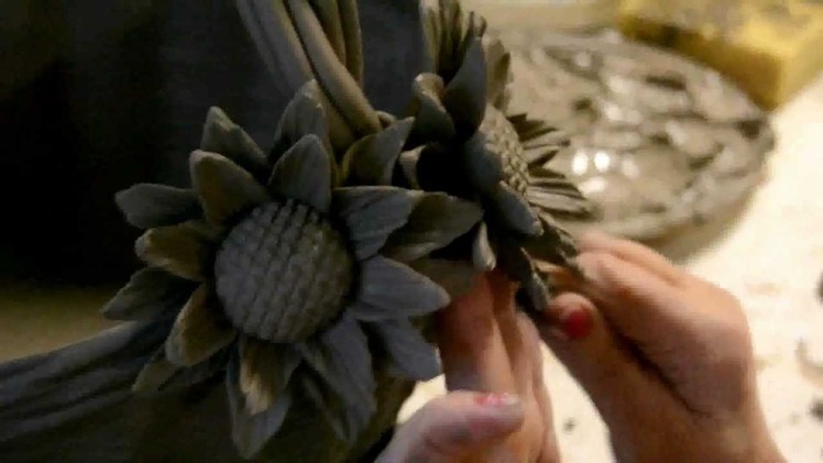 Ceramic flowers hand made by Italian expert artisans