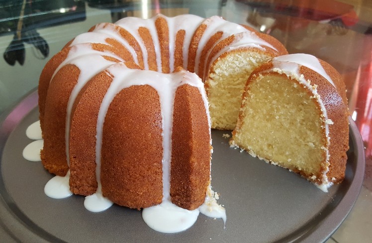 How to make a 7UP pound cake from scratch