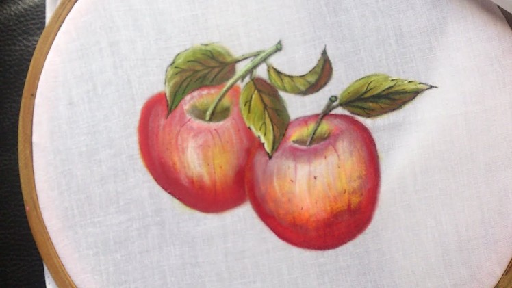 Painting. Fabric painting-  how to paint apples on clothes.