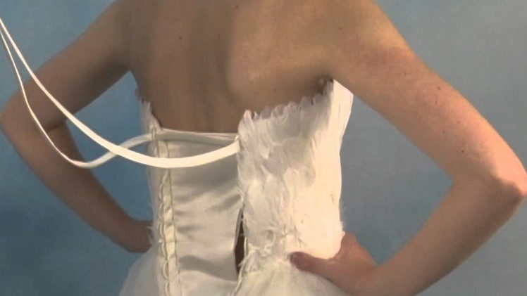 How to lace up a wedding dress