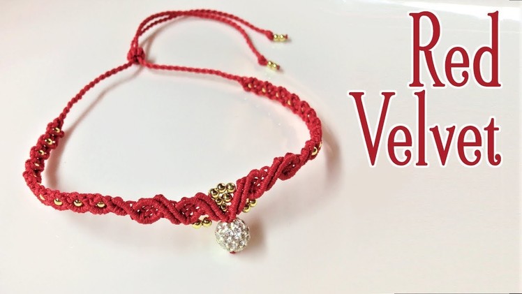 Macrame necklace tutorial: The red velvet