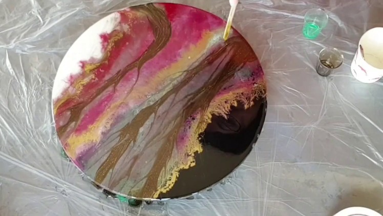 Resin art. how to create an elegant double negative space with ease