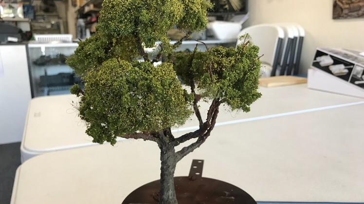 Building wire scale trees tutorial using Vallejo Earth texture for dioramas