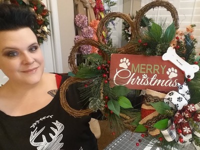 Christmas Paw Print Wreath