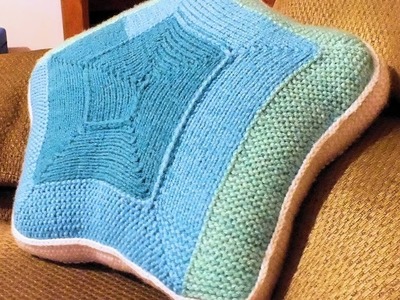 How to Loom Knit A Star Pillow