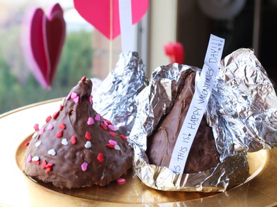 Giant Rice Crispy Treat Kisses