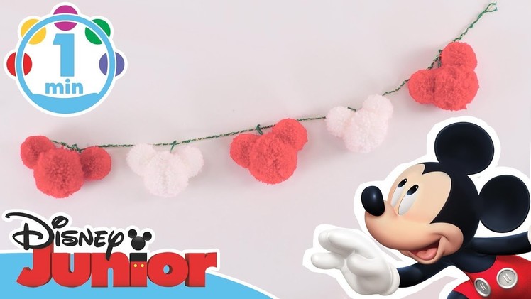 Christmas Craft Tutorial | Mickey and the Roadster Racers : Mickey Decorations ❄️ | Disney Junior UK