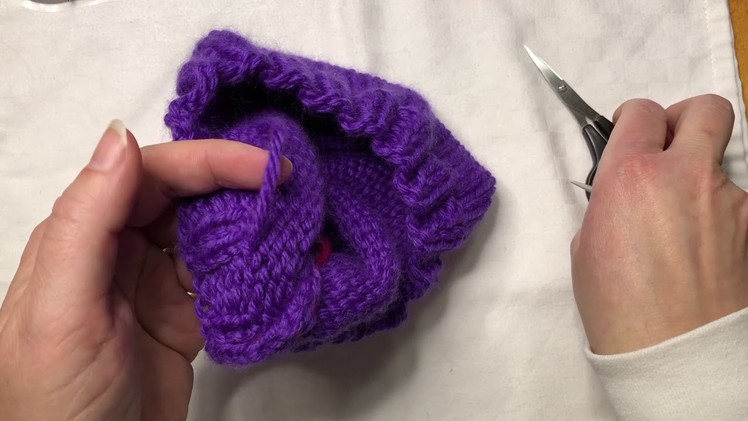 How to Weave in Ends on a Hat