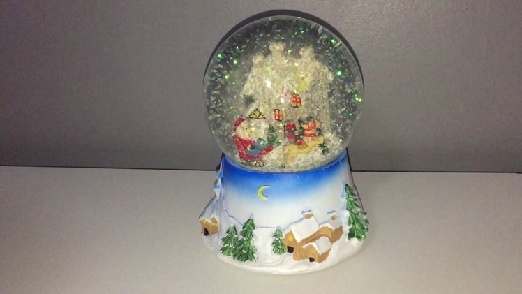 Melinera - Musical Snow Globe - Jingle Bells - Christmas Ornament