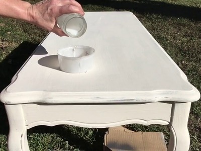 Soft Clear Wax Recipe for Chalk Paint & Furniture- 2 Ingredients $3 TO MAKE!
