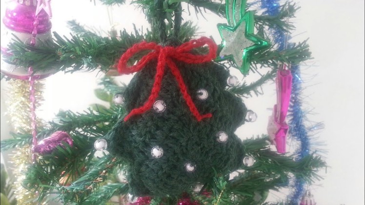 How to Crochet Christmas Tree Ornament