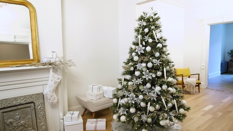 How to Decorate Your Christmas Tree in Winter White- Martha Stewart