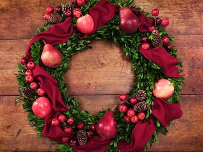 How To Dress Up A Holiday Wreath | Southern Living