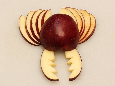 আপেল দিয়ে বানানো কাঁকড়া Amazing Art in Apple Carving 'How to make a Crab'