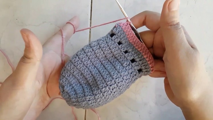 Learn Newborn baby crochet mittens tutorial