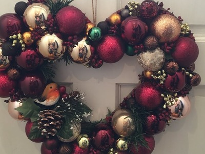 DIY CHRISTMAS HEART WREATH.