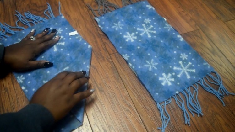 DIY Easy No Sew Throw Pillows l Dollar Tree l Christmas
