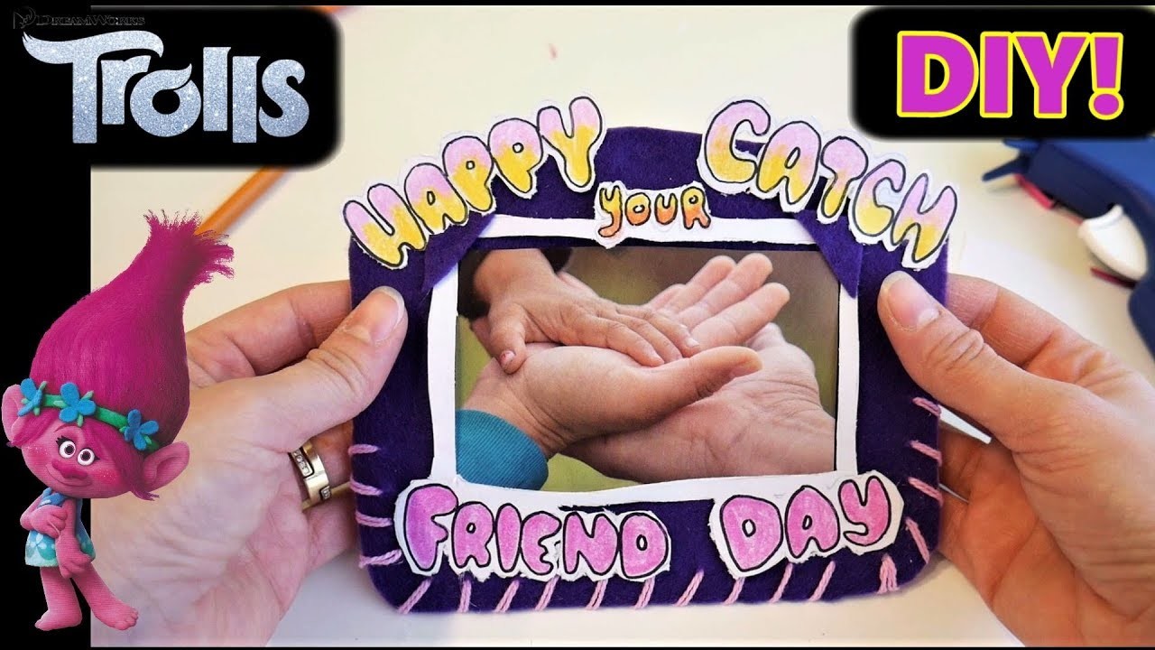 Trolls Holiday Diy Poppys Card To Bridget Turned Into A Photo Frame Trolls Holiday Diy Poppy S Card To Bridget Turned Into A Photo Frame Crafts 2018
